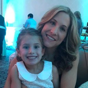 Meet your Posher, Monica